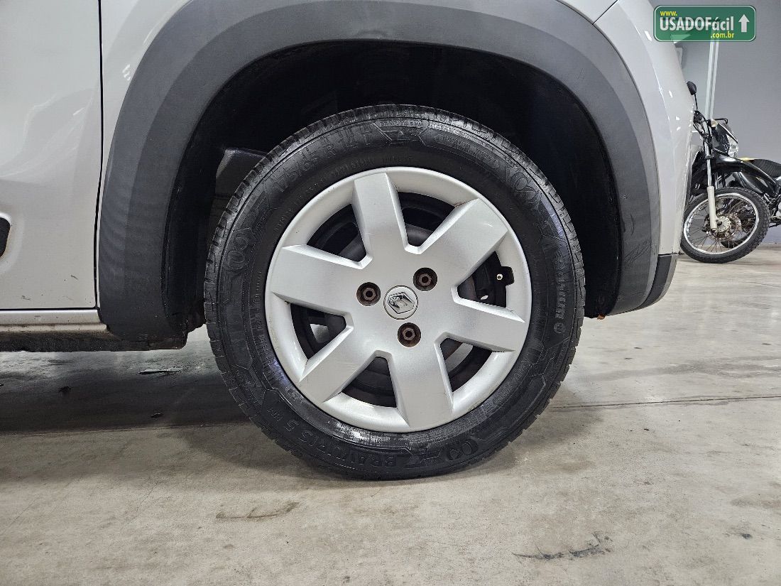 Renault Kwid Zen 1.0 Mecânico Flex 2018/2019 — foto 14 de 16