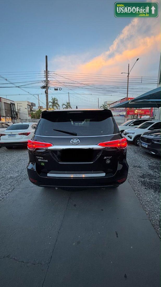 TOYOTA Hilux SW4 SRX 2.8 4x4 TDI Automático Diesel 2022/2022 — foto 9 de 9