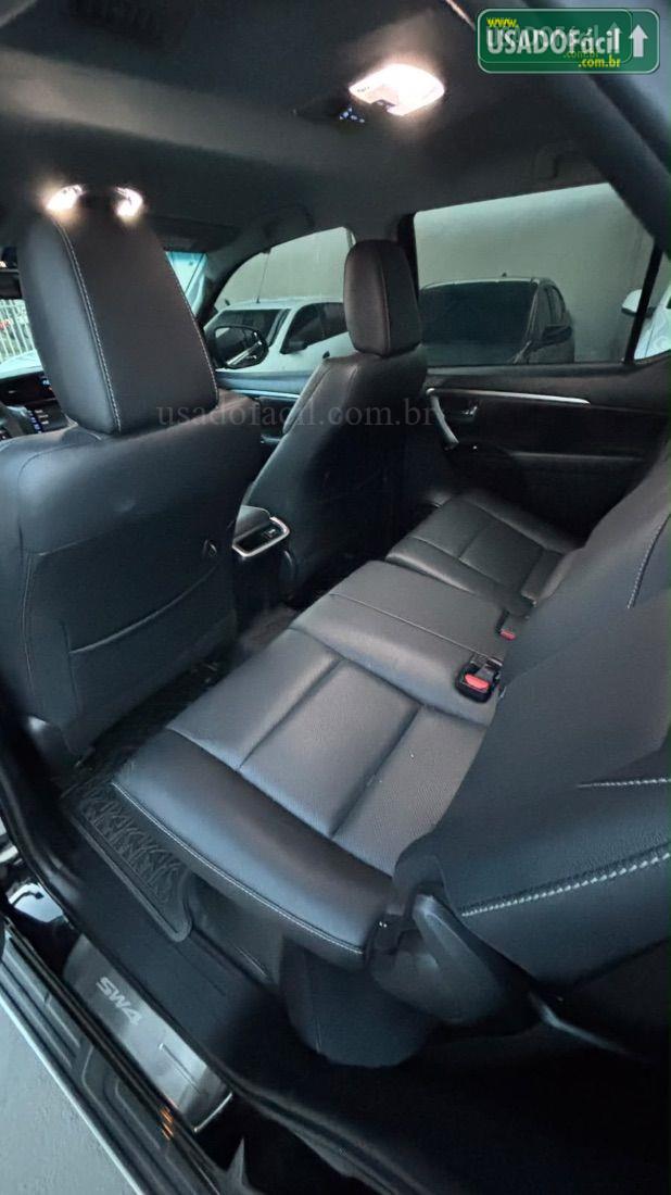 TOYOTA Hilux SW4 SRX 2.8 4x4 TDI Automático Diesel 2022/2022 — foto 2 de 9