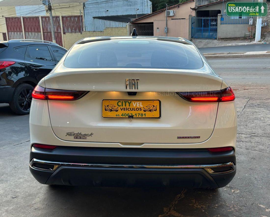 Fiat Fastback 1.0 200 Turbo Automático Flex 2023/2024 — foto 8 de 18