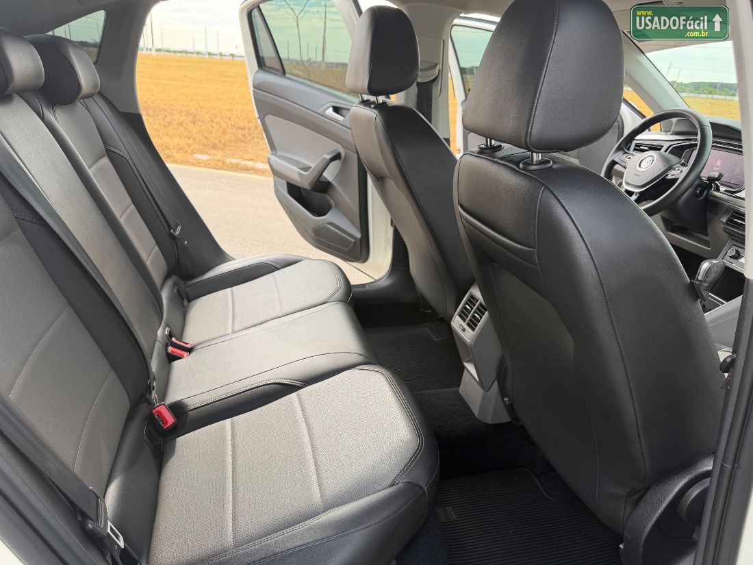 Volkswagen Virtus Highline 200 TSI Automático Flex 2021/2022 — foto 10 de 11