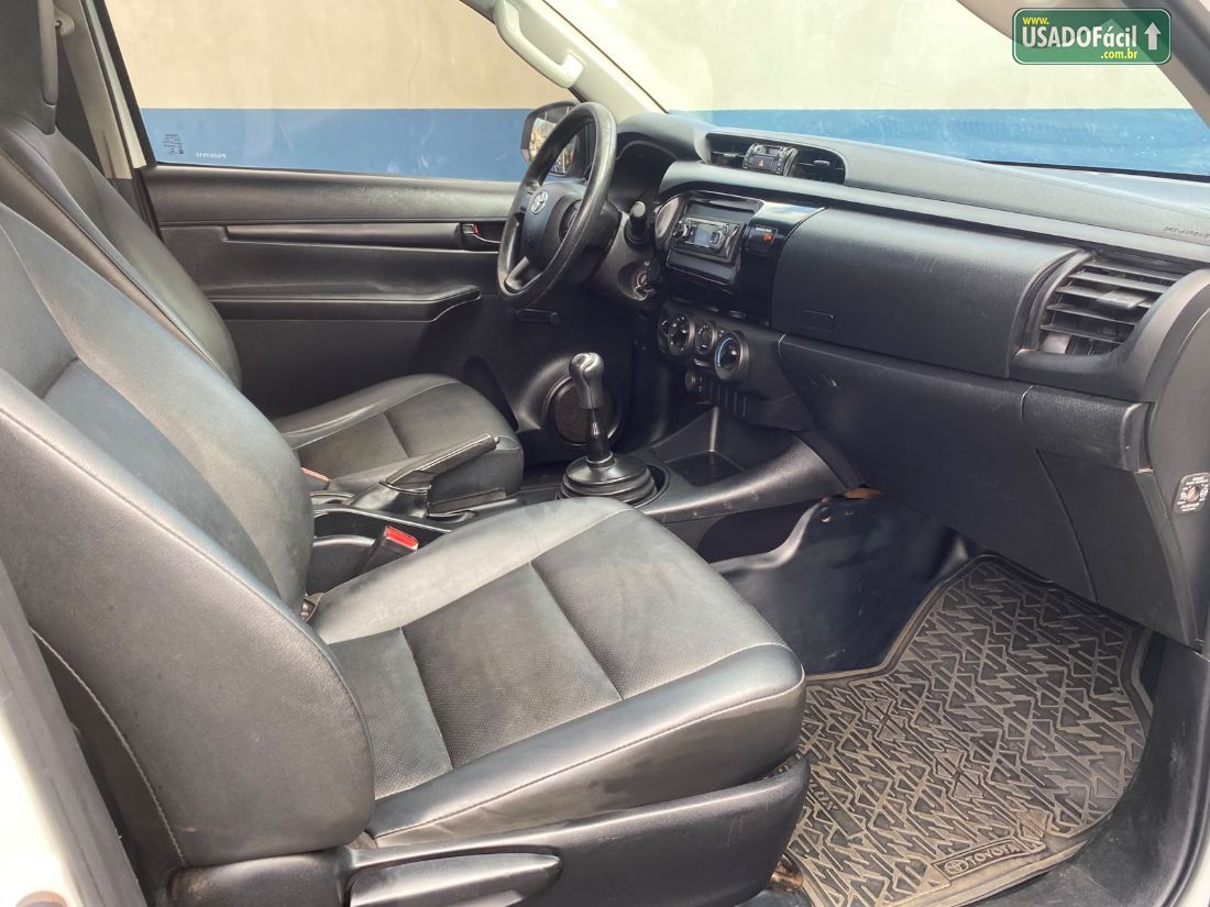 Toyota Hilux CS 4x4 2.8 TDI Mecânico Diesel 2022/2023 — foto 10 de 13
