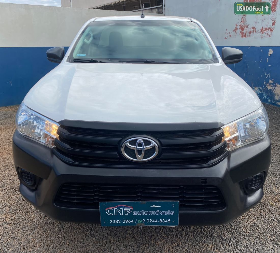 Toyota Hilux CS 4x4 2.8 TDI Mecânico Diesel 2022/2023 — foto 2 de 13