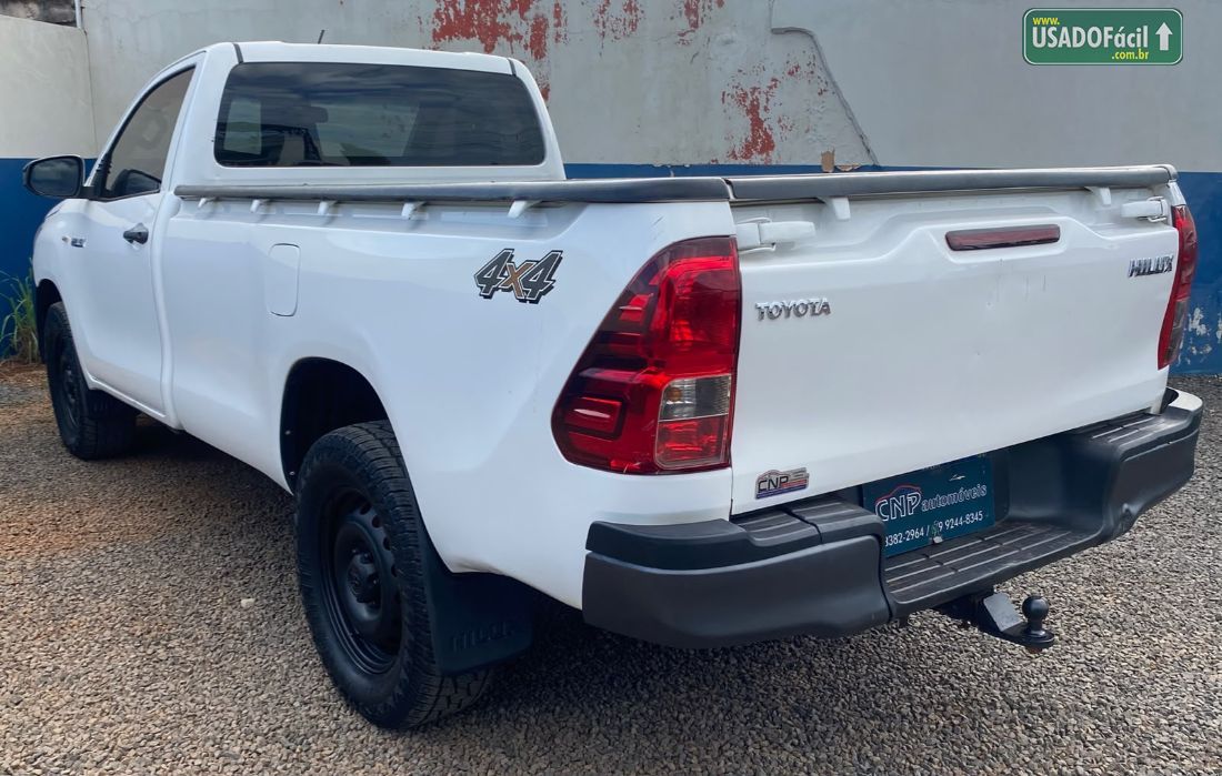 Toyota Hilux CS 4x4 2.8 TDI Mecânico Diesel 2022/2023 — foto 4 de 13