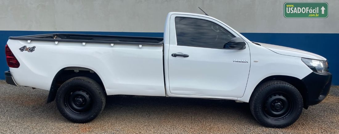Toyota Hilux CS 4x4 2.8 TDI Mecânico Diesel 2022/2023 — foto 7 de 13