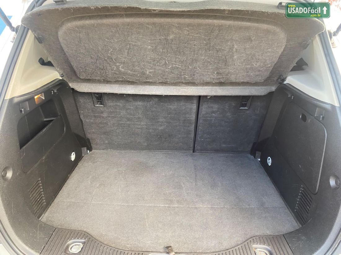 CHEVROLET/GM Tracker LTZ 1.8 4x2 Automático Flex 2014/2015 — foto 16 de 17