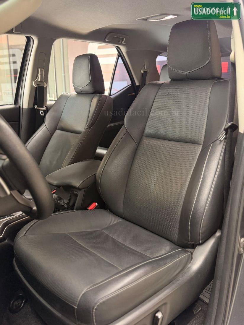 Toyota Hilux SW4 Platinum 2.8 4x4 Turbo Automático Diesel 2023/2024 — foto 10 de 12