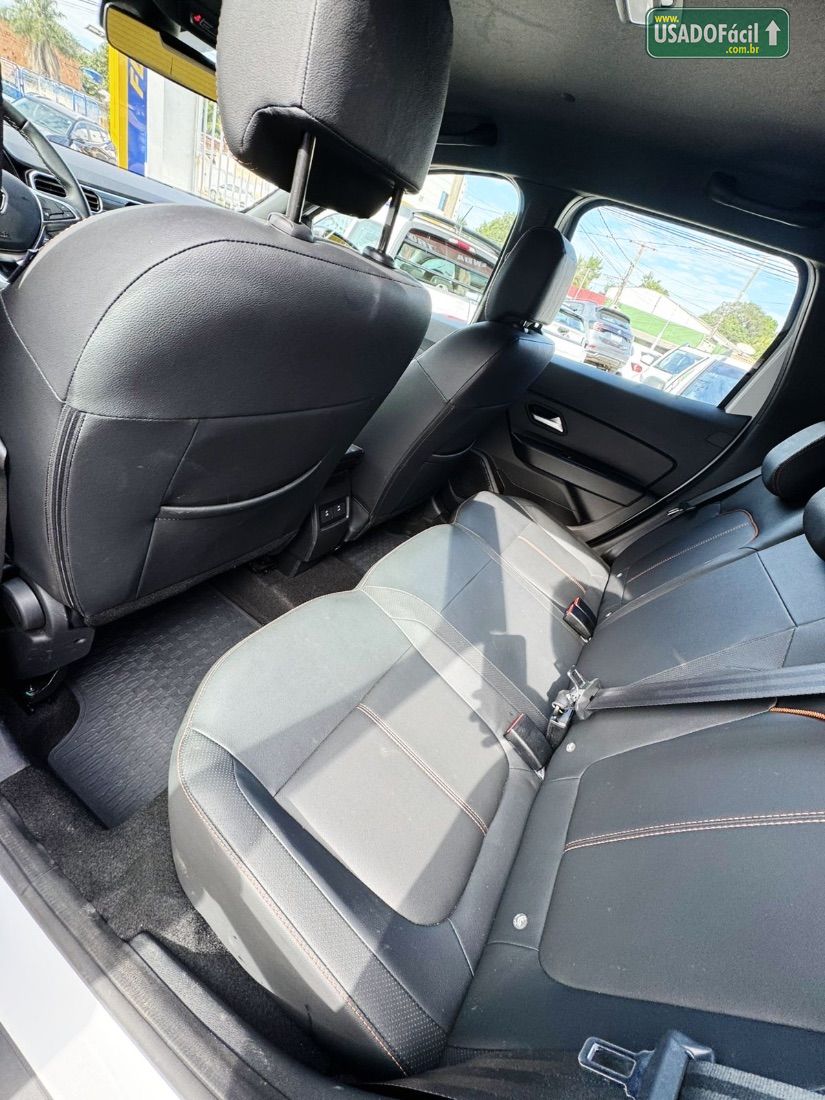 Renault Duster Iconic Plus 1.6 Automático Flex 2024/2025 — foto 9 de 11