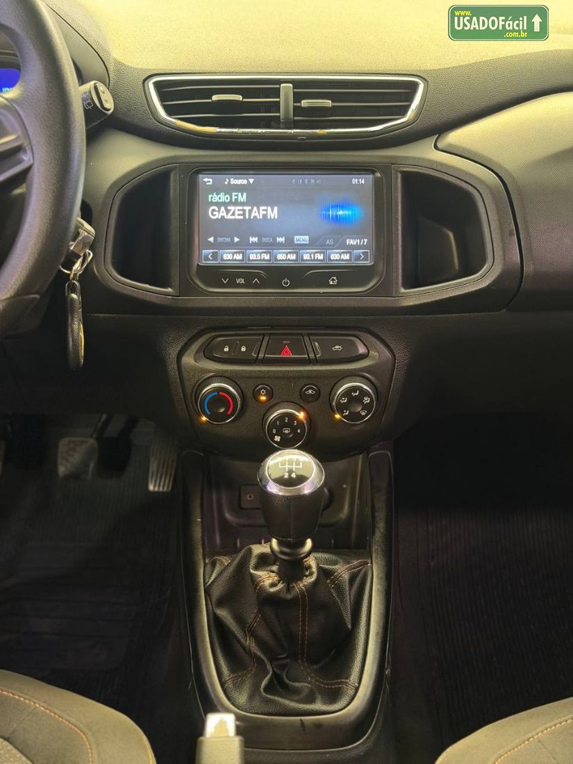 CHEVROLET/GM Onix Hatch LT 1.4 Mecânico Flex 2013/2014 — foto 13 de 16