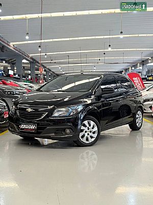 CHEVROLET/GM Onix Hatch LT 1.4 Mecânico Flex