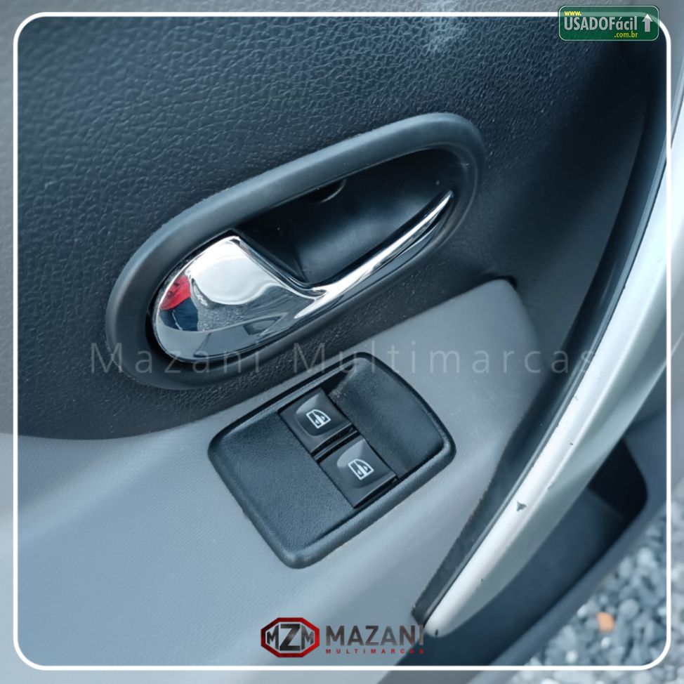 Renault Logan Expression 1.6 Hi-Flex 2014/2015 — foto 17 de 19