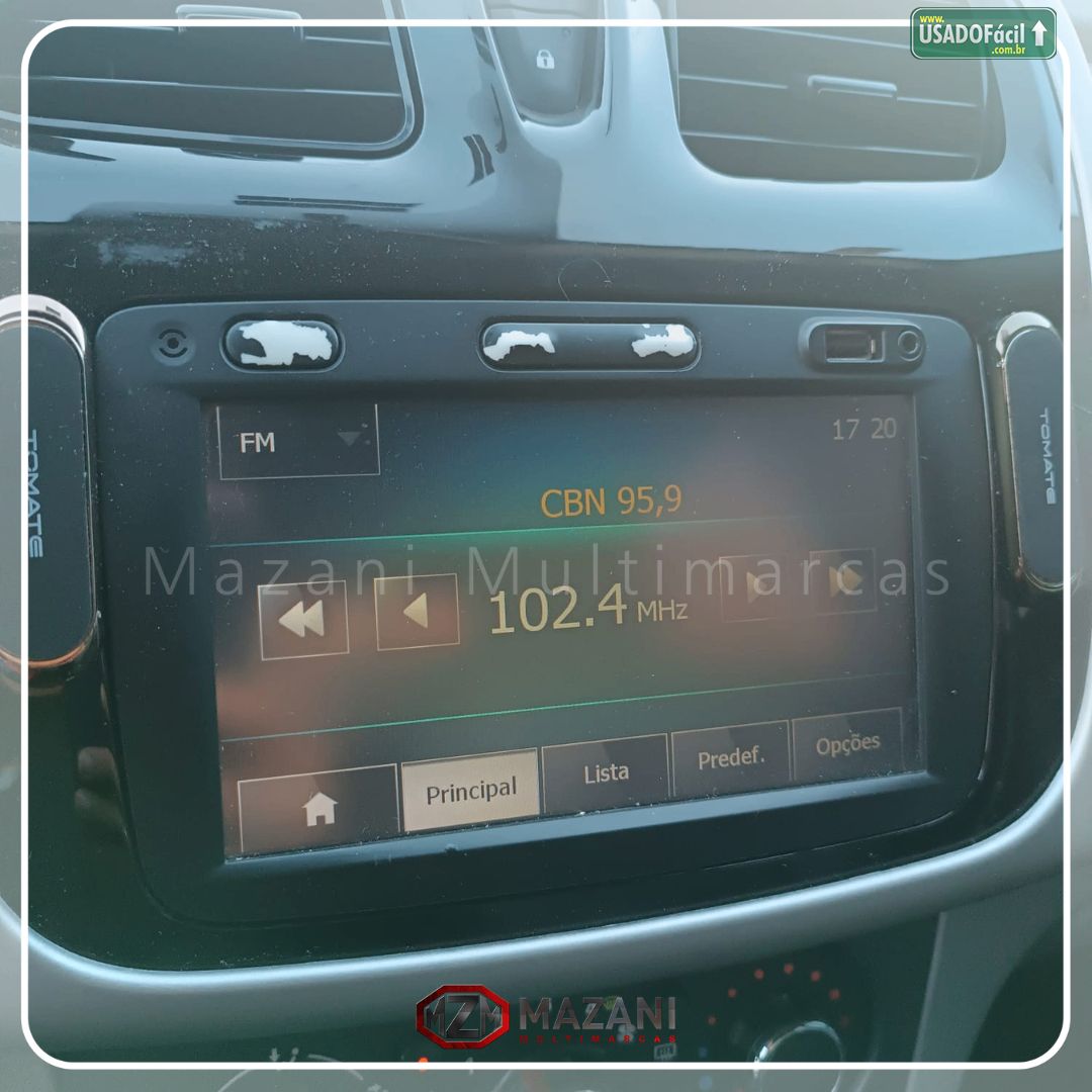 Renault Logan Expression 1.6 Hi-Flex 2014/2015 — foto 14 de 19