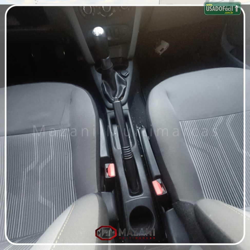 Renault Logan Expression 1.6 Hi-Flex 2014/2015 — foto 11 de 19