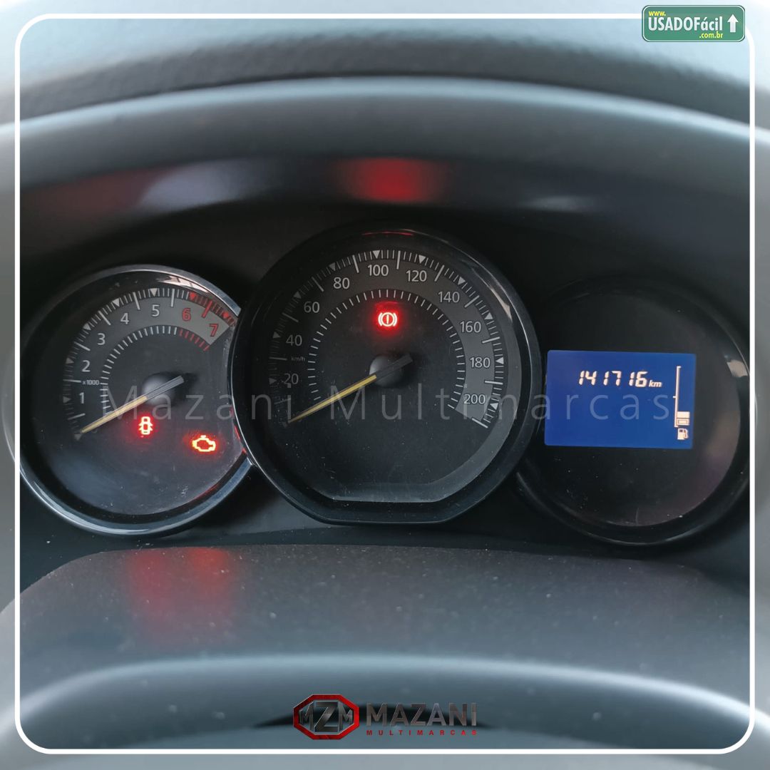 Renault Logan Expression 1.6 Hi-Flex 2014/2015 — foto 13 de 19