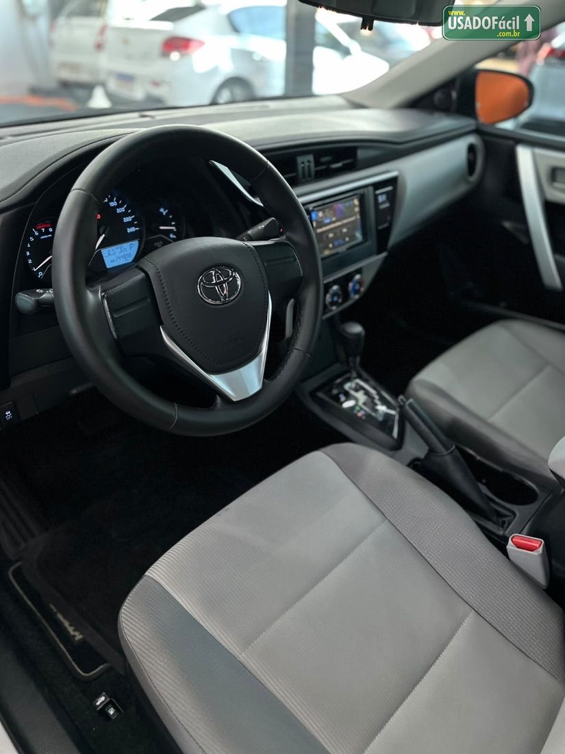 Toyota Corolla GLi 1.8 Automático Flex 2018/2018 — foto 10 de 17