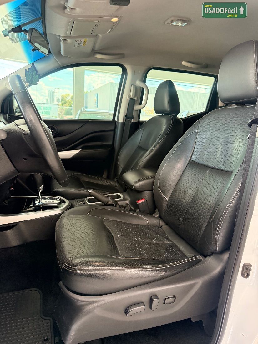 Nissan Frontier LE CD 2.3 4x4 Bi-Turbo Automático Diesel 2018/2018 — foto 10 de 13