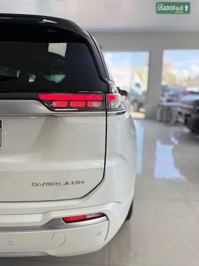 Jeep Commander Overland T270 1.3 Turbo Automático Flex 2024/2025 — foto 8 de 14