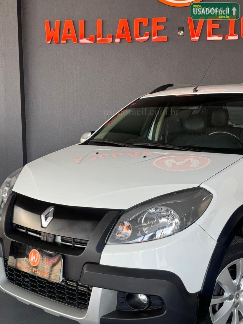 RENAULT Sandero Stepway 1.6 Hi-Power 2013/2013 — foto 3 de 10