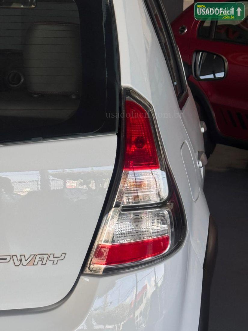 RENAULT Sandero Stepway 1.6 Hi-Power 2013/2013 — foto 8 de 10