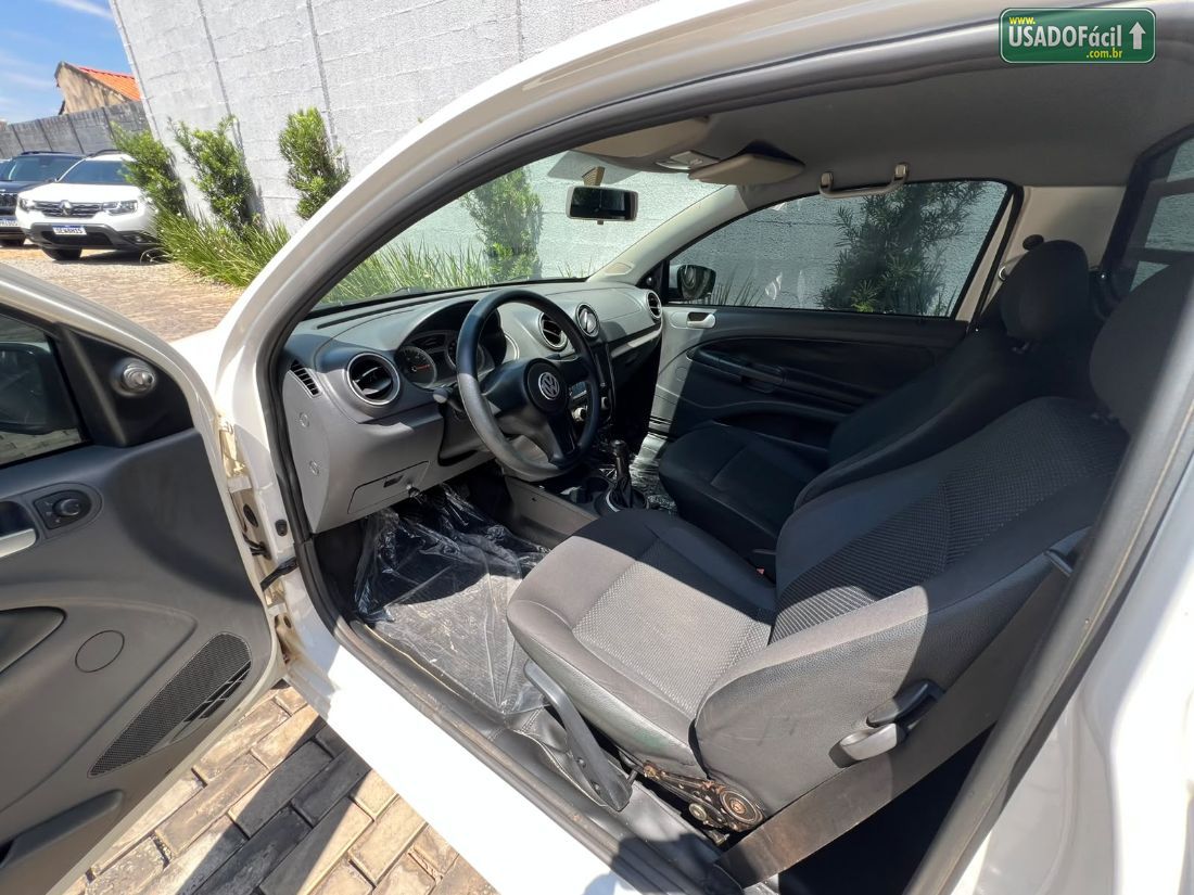 Volkswagen Saveiro CS 1.6 Mi Total Flex 2012/2013 — foto 12 de 15