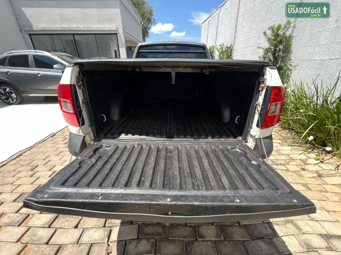 Volkswagen Saveiro CS 1.6 Mi Total Flex 2012/2013 — foto 8 de 15