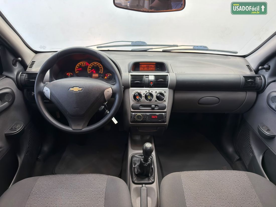 CHEVROLET/GM Corsa Sedan Classic Advantage 1.0 VHC FlexPower 4p 2014/2014 — foto 16 de 19