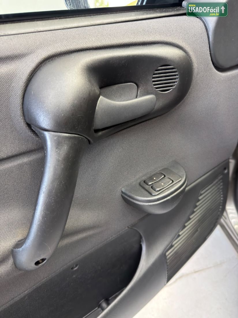 CHEVROLET/GM Corsa Sedan Classic Advantage 1.0 VHC FlexPower 4p 2014/2014 — foto 7 de 19