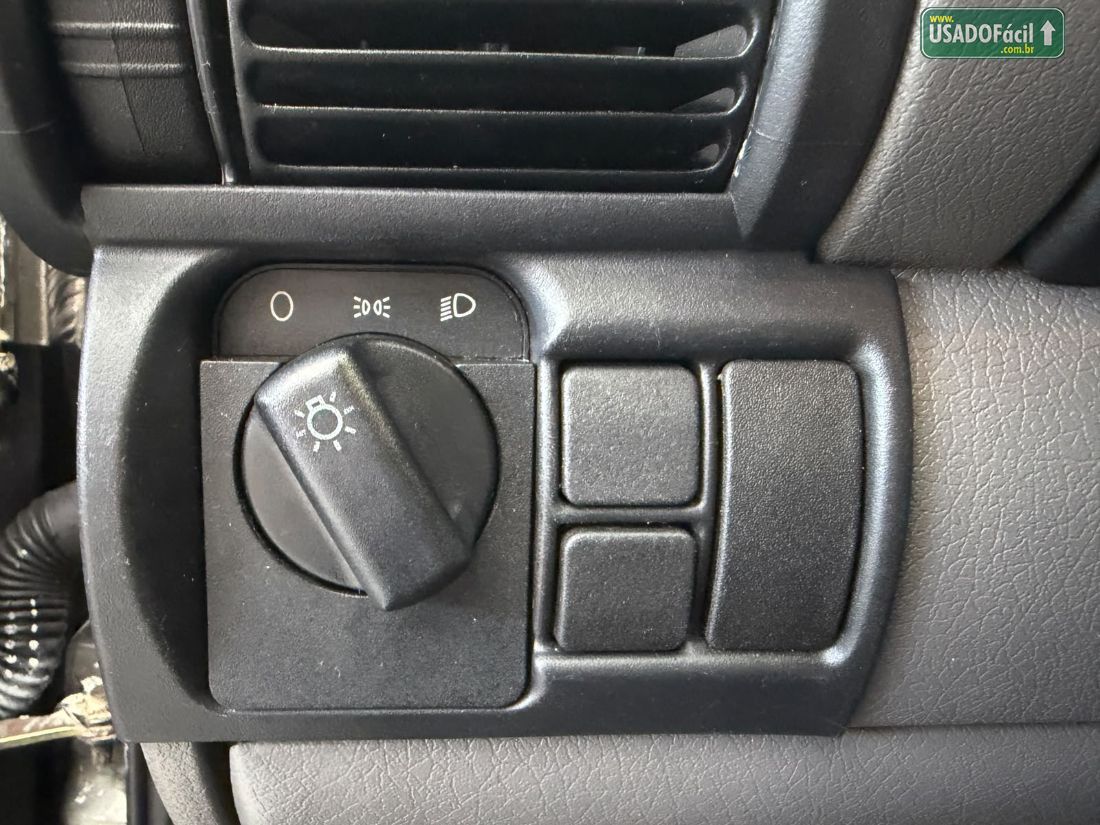 CHEVROLET/GM Corsa Sedan Classic Advantage 1.0 VHC FlexPower 4p 2014/2014 — foto 8 de 19
