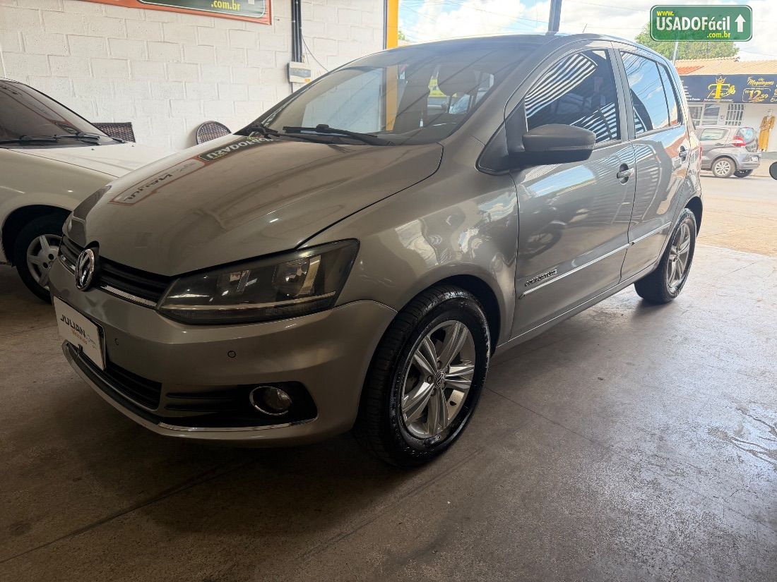 Volkswagen Fox Comfortline 1.6 4P Flex 2017/2018 — foto 5 de 11