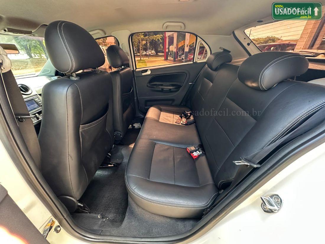 VOLKSWAGEN Gol 1.6 Mi I Motion 2P Total Flex 2013/2014 — foto 10 de 17