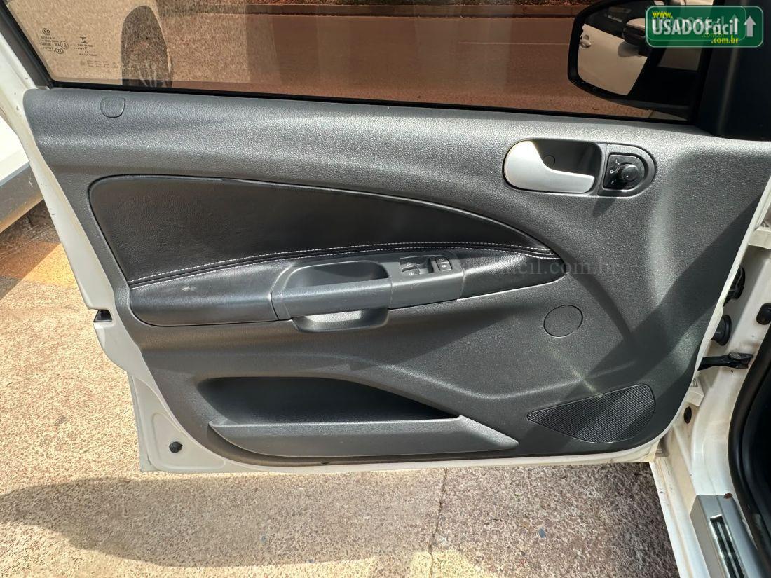 VOLKSWAGEN Gol 1.6 Mi I Motion 2P Total Flex 2013/2014 — foto 4 de 17