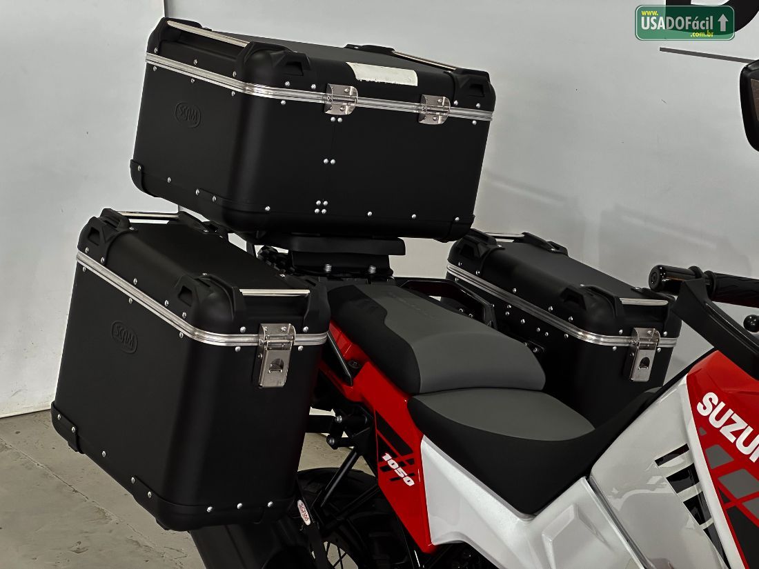 SUZUKI V-STROM 1050 XT 2022/2023 — foto 13 de 14
