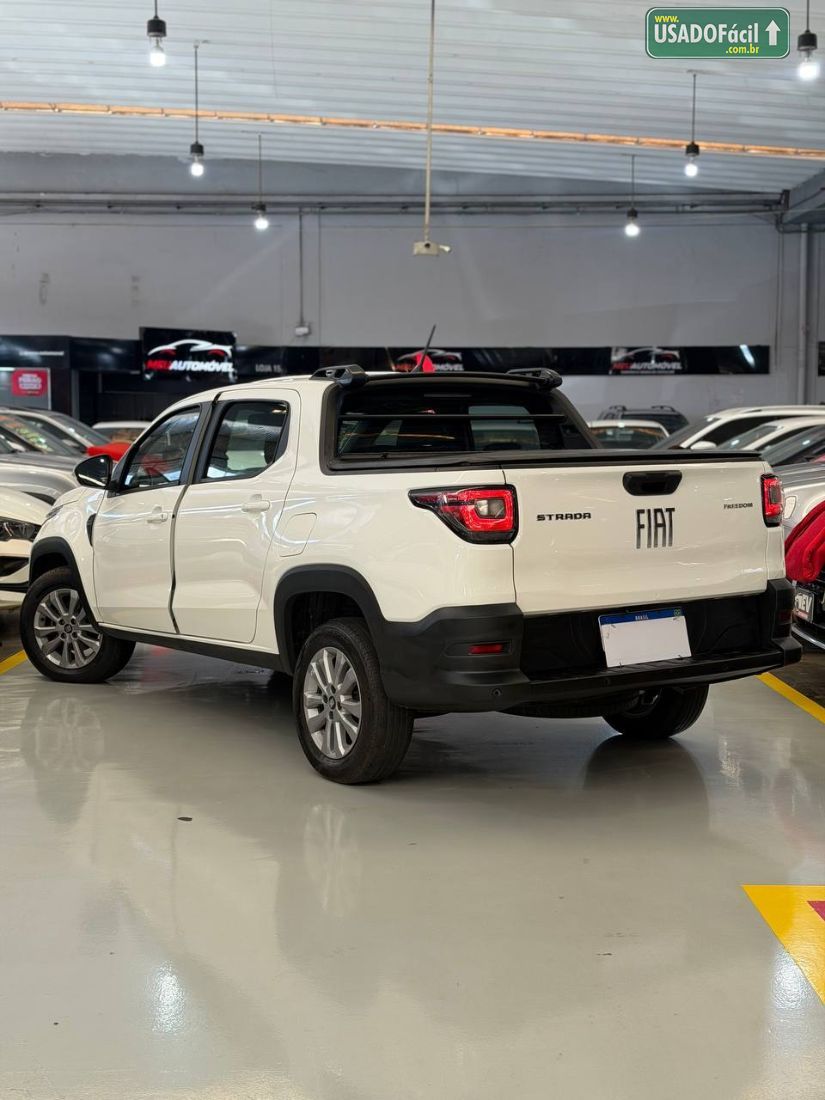 Fiat Strada Freedom CD 1.3 Flex 2023/2024 — foto 4 de 19
