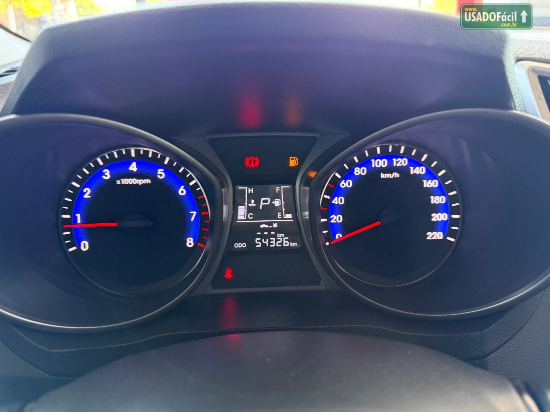 Hyundai HB20X Hatch Premium 1.6 Automático Flex 2017/2018 — foto 13 de 13