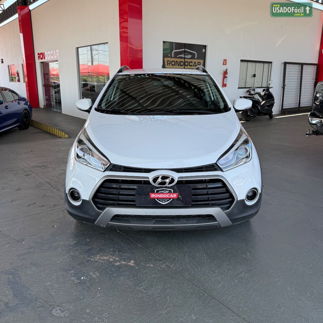 Hyundai HB20X Hatch Premium 1.6 Automático Flex 2017/2018 — foto 5 de 13
