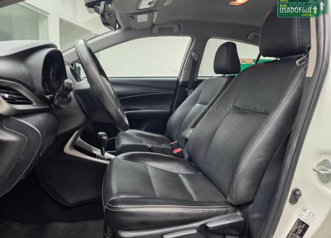 Toyota Yaris Sedan XS 1.5 Automático Flex 2020/2020 — foto 15 de 19