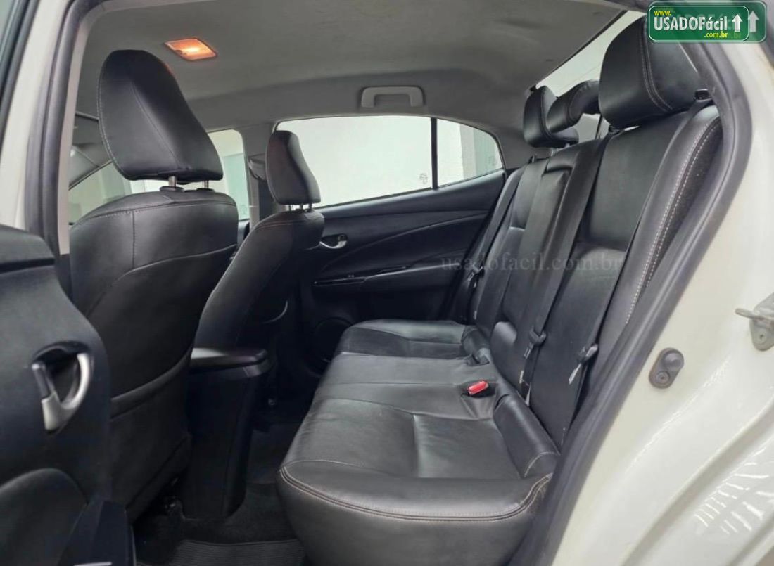 Toyota Yaris Sedan XS 1.5 Automático Flex 2020/2020 — foto 16 de 19
