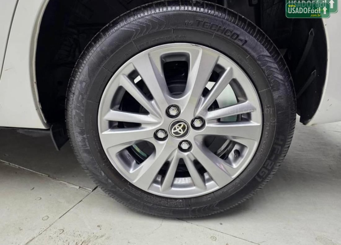 Toyota Yaris Sedan XS 1.5 Automático Flex 2020/2020 — foto 17 de 19