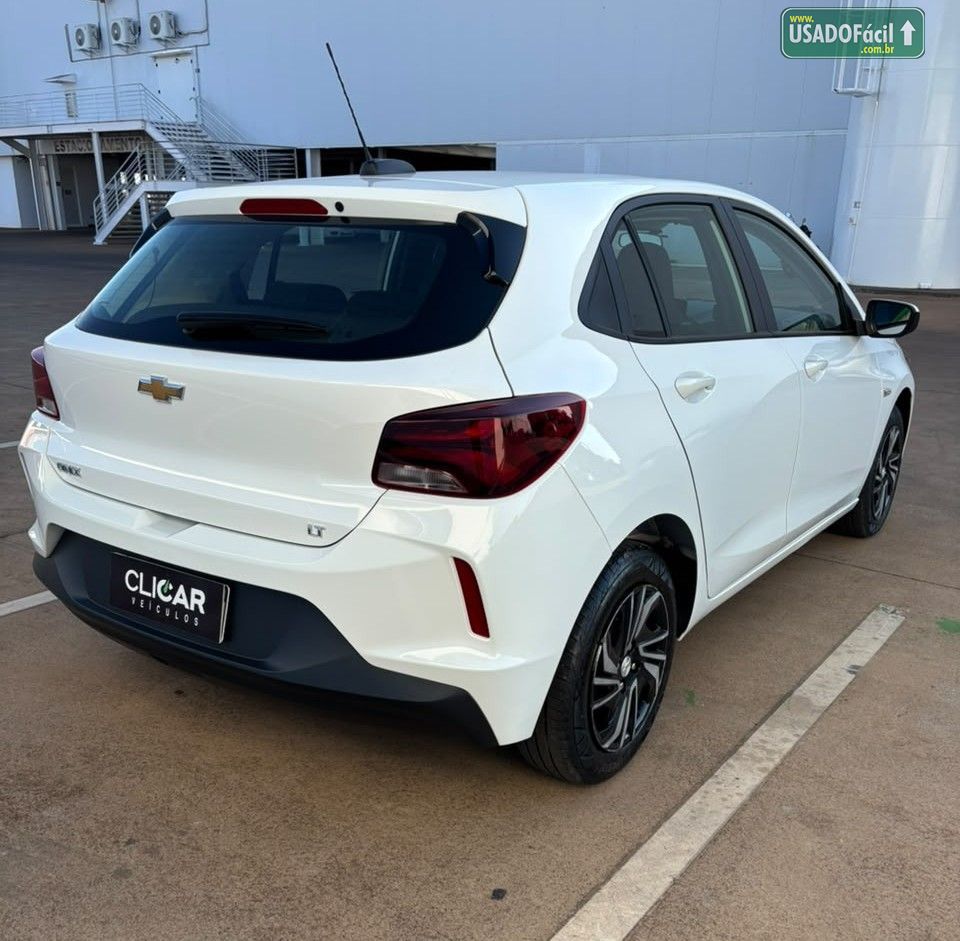 CHEVROLET/GM Onix Hatch LT 1.0 Mecânico Flex 2024/2025 — foto 6 de 12
