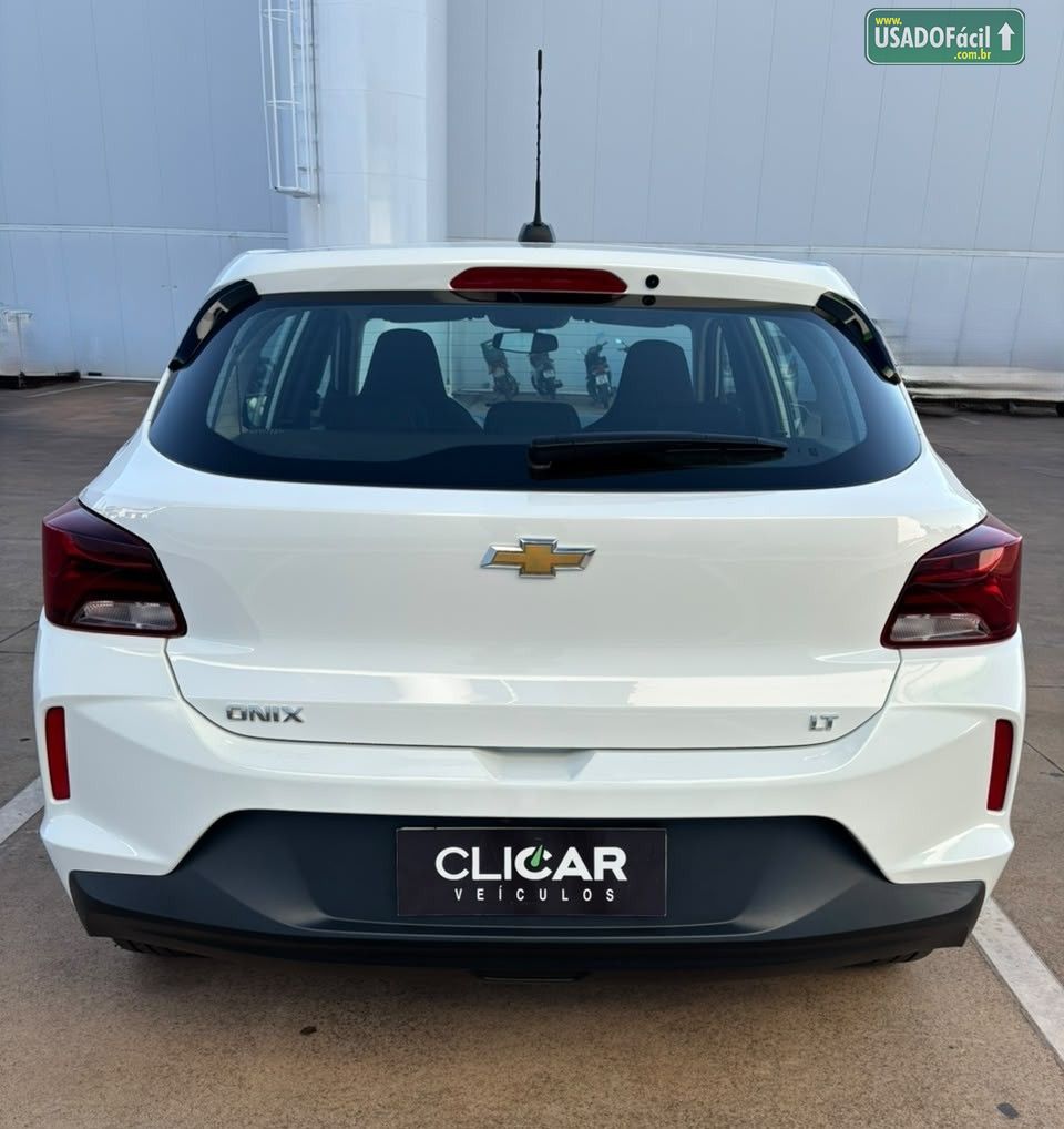 CHEVROLET/GM Onix Hatch LT 1.0 Mecânico Flex 2024/2025 — foto 8 de 12