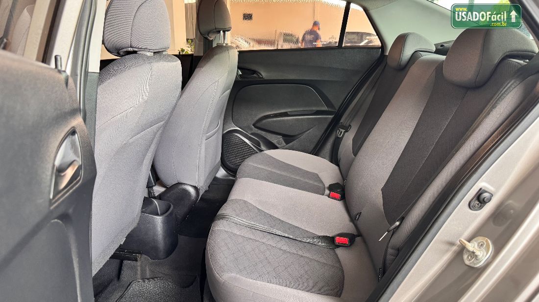 Hyundai HB20S Sedan Comfort Plus 1.0 Mecânico Flex 2019/2019 — foto 7 de 10