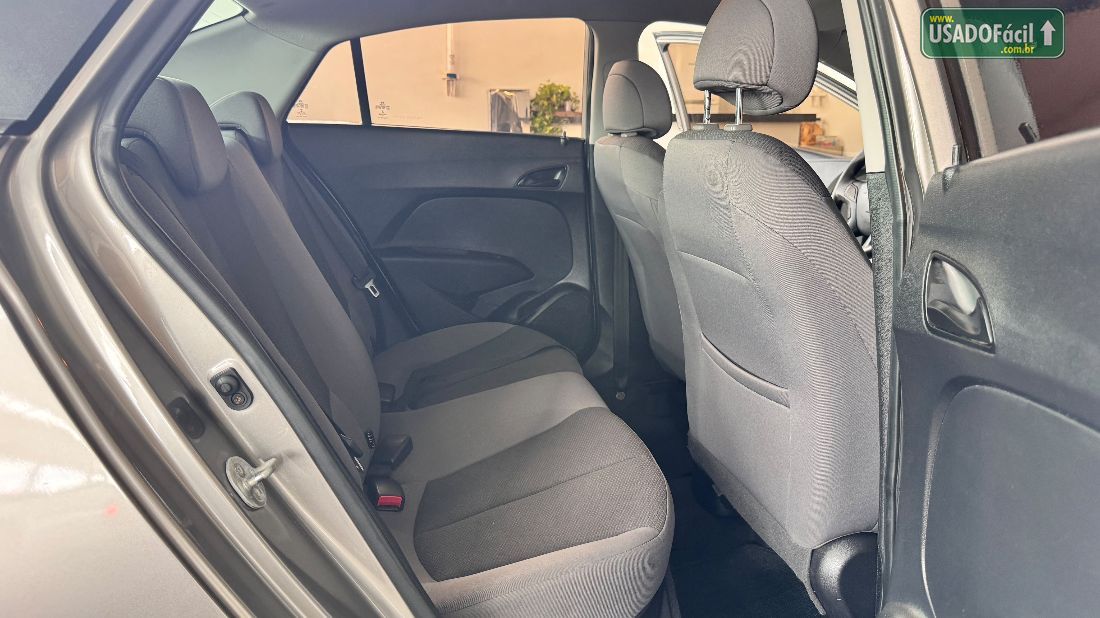Hyundai HB20S Sedan Comfort Plus 1.0 Mecânico Flex 2019/2019 — foto 8 de 10