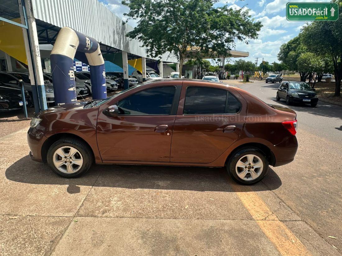 RENAULT Logan Dynamique 1.6 Hi-Flex 2014/2014 — foto 7 de 17
