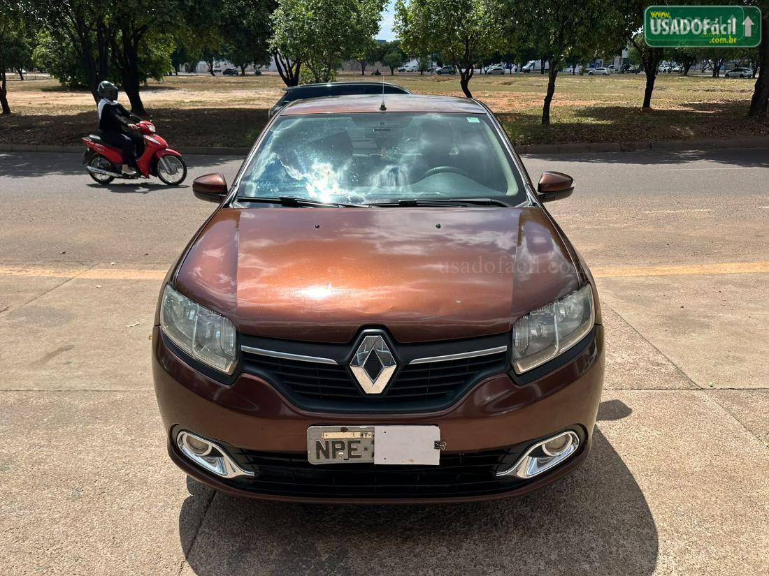 RENAULT Logan Dynamique 1.6 Hi-Flex 2014/2014 — foto 2 de 17