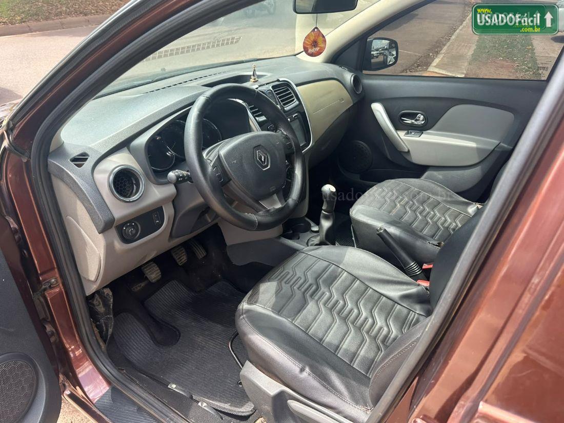 RENAULT Logan Dynamique 1.6 Hi-Flex 2014/2014 — foto 9 de 17