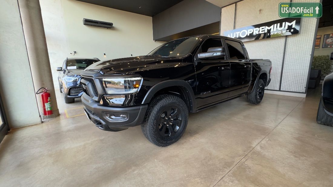 RAM Ram 1500 Rebel Hemi CD 5.7 V8 4x4 Automático