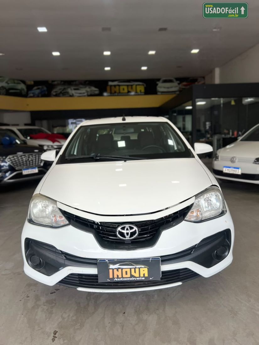 Toyota Etios Sedan XLS 1.5 Automático Flex 2017/2018 — foto 2 de 8