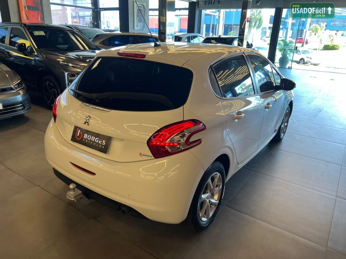 Peugeot Peugeot 208 Active Pack 1.5 Flex 2015/2016 — foto 5 de 13