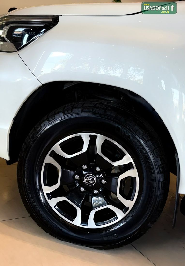 Toyota Hilux SRX CD 2.8 4x4 TDI Automático Diesel 2022/2023 — foto 13 de 13