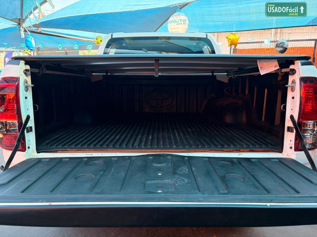 Toyota Hilux Chassi 2.8 4x4 TDI Mecânico Diesel 2022/2022 — foto 10 de 14